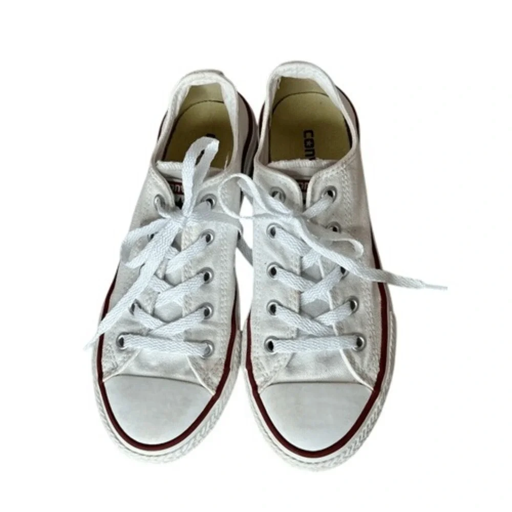 Converse Chuck Taylor‎ All Star Ox Ankle-High White Sneaker 1.5 Youth Junior